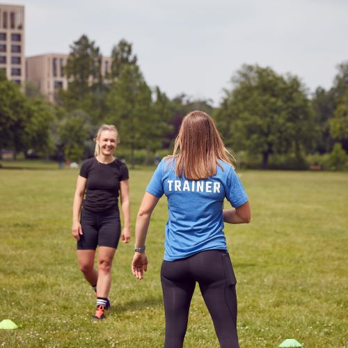 Participant approaching the trainer