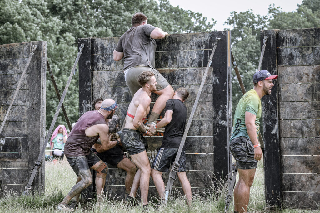 Perfect Mudder Teamwork