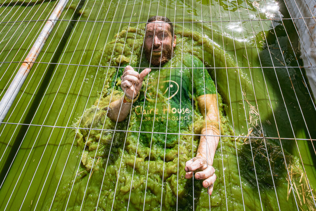 Cage Crawl Dye Vit Hit
